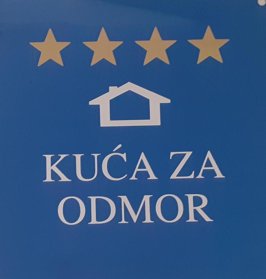 Vila Dubravka - Schoen Und Komfortabel Inmitten Von Olivenbaeumen Und Weinbergen Mit Whirlpool Valtura Εξωτερικό φωτογραφία