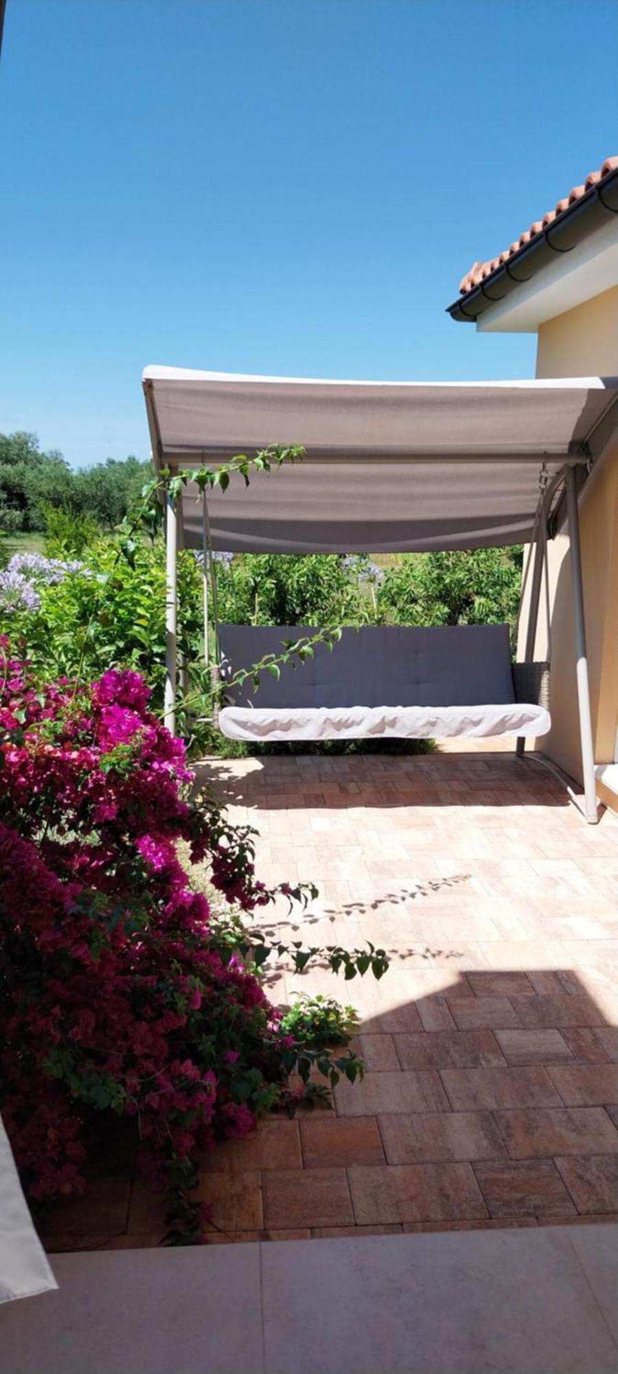 Vila Dubravka - Schoen Und Komfortabel Inmitten Von Olivenbaeumen Und Weinbergen Mit Whirlpool Valtura Εξωτερικό φωτογραφία